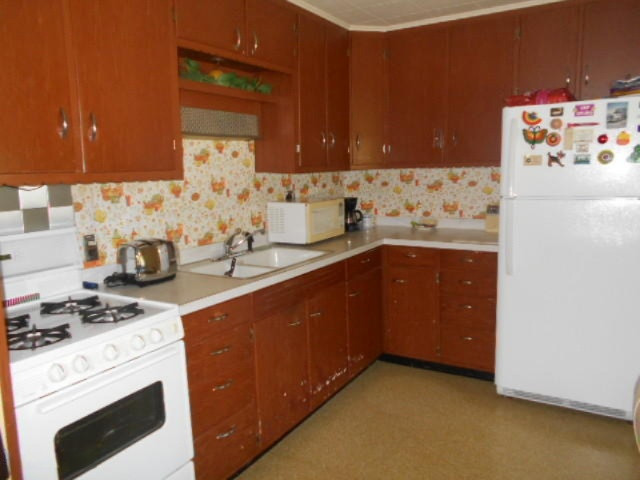 5853 Barnhart Road Ludington, MI 49431 - Photo 4 of 22 DSCN6786