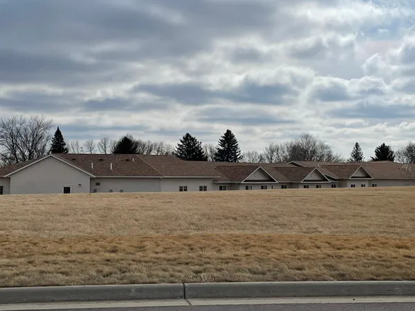 $29,250 | 511 Hillcrest Street, Edgerton, MN 56128