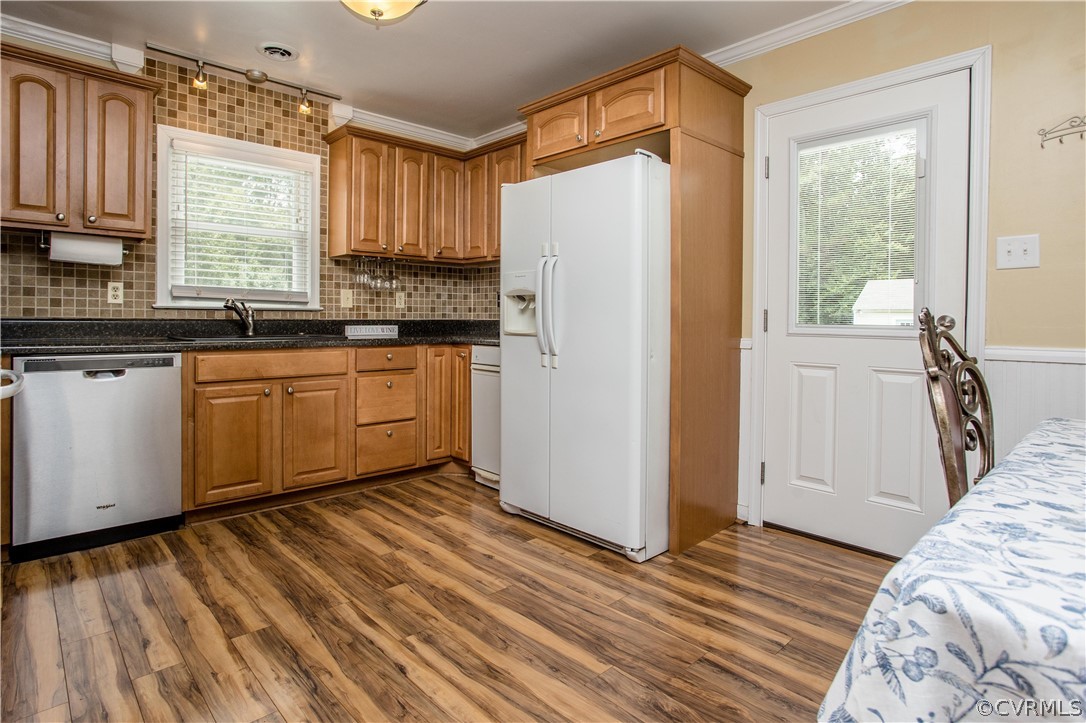 13720 Willowynde Road Chester, VA 23836 - Photo 3 of 36 Gallery Image 3