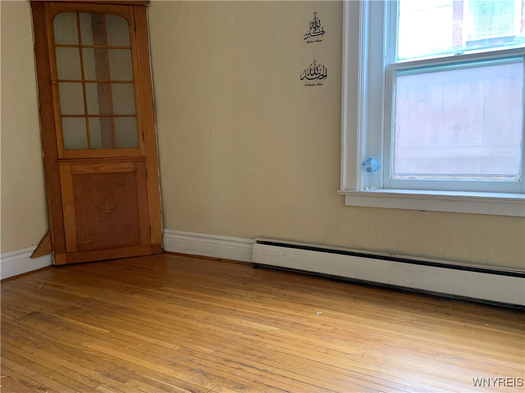 49 Newburgh Avenue Buffalo, NY 14211 - Photo 23 of 31