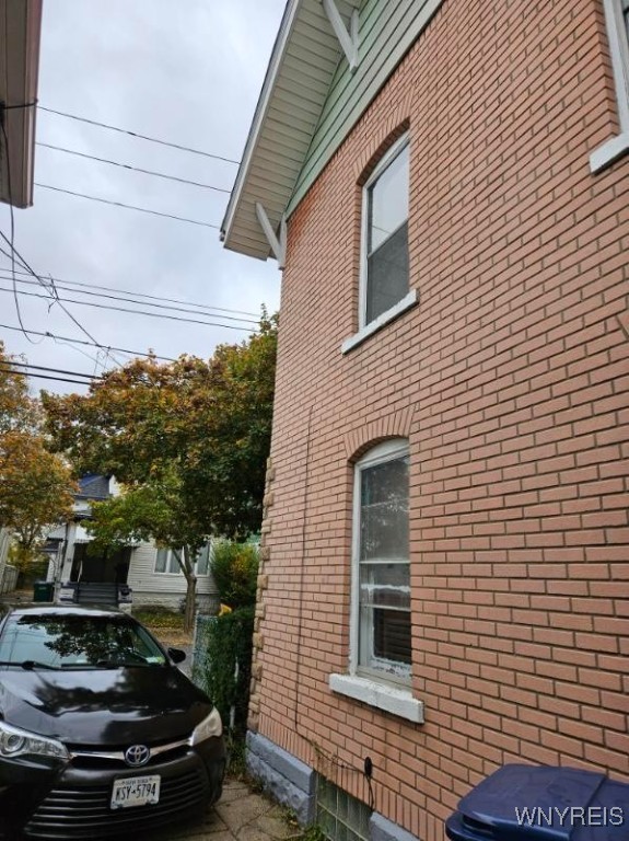 49 Newburgh Avenue Buffalo, NY 14211 - Photo 5 of 31