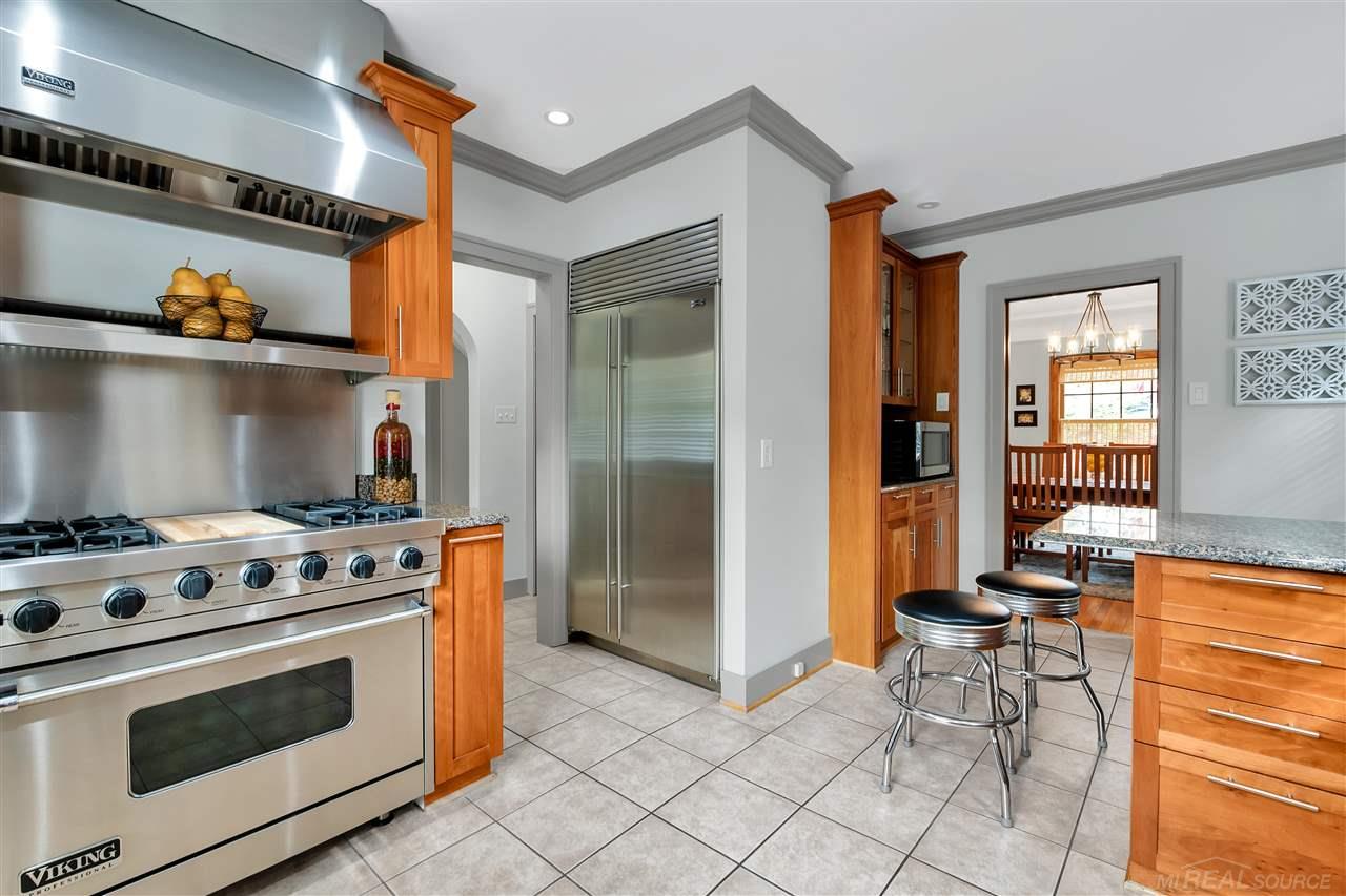 1237 Harvard Road Grosse Pointe, MI 48230 - Photo 8 of 39 50059773-7.JPG