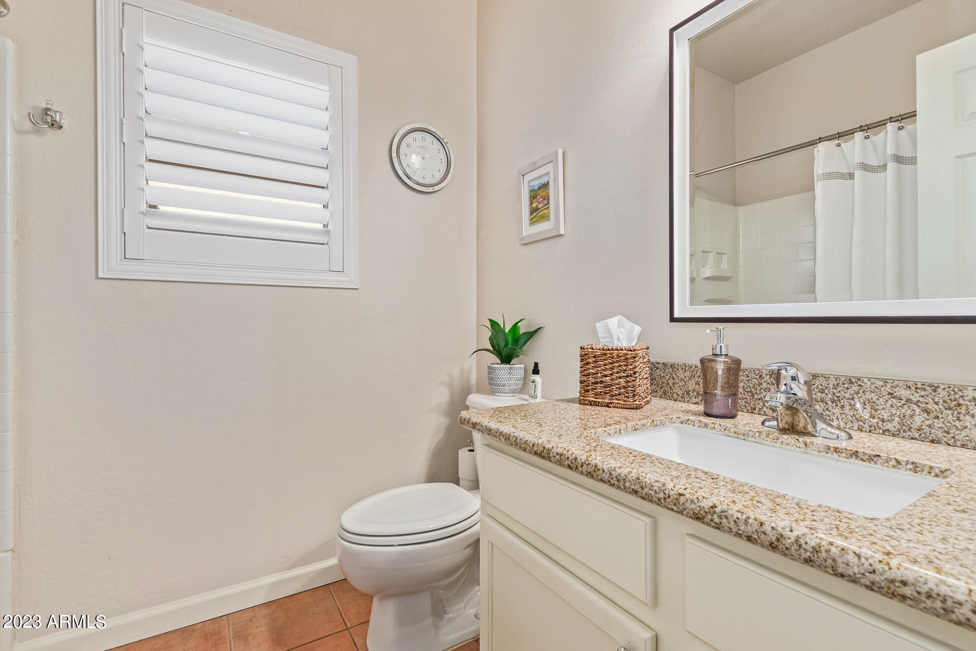 2792 East Superior Road San Tan Valley, AZ 85143 - Photo 16 of 30 Guest Bath