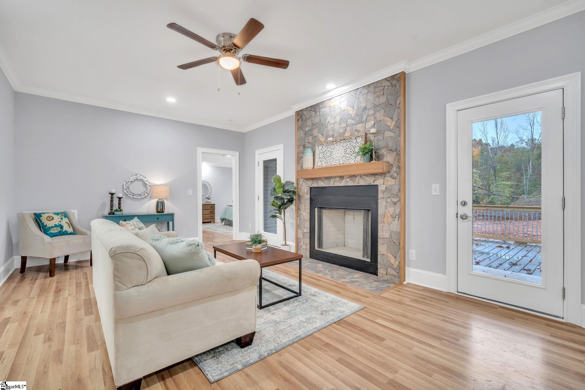 410 New Harrison Bridge Road Simpsonville, SC 29680 - Photo 3 of 34