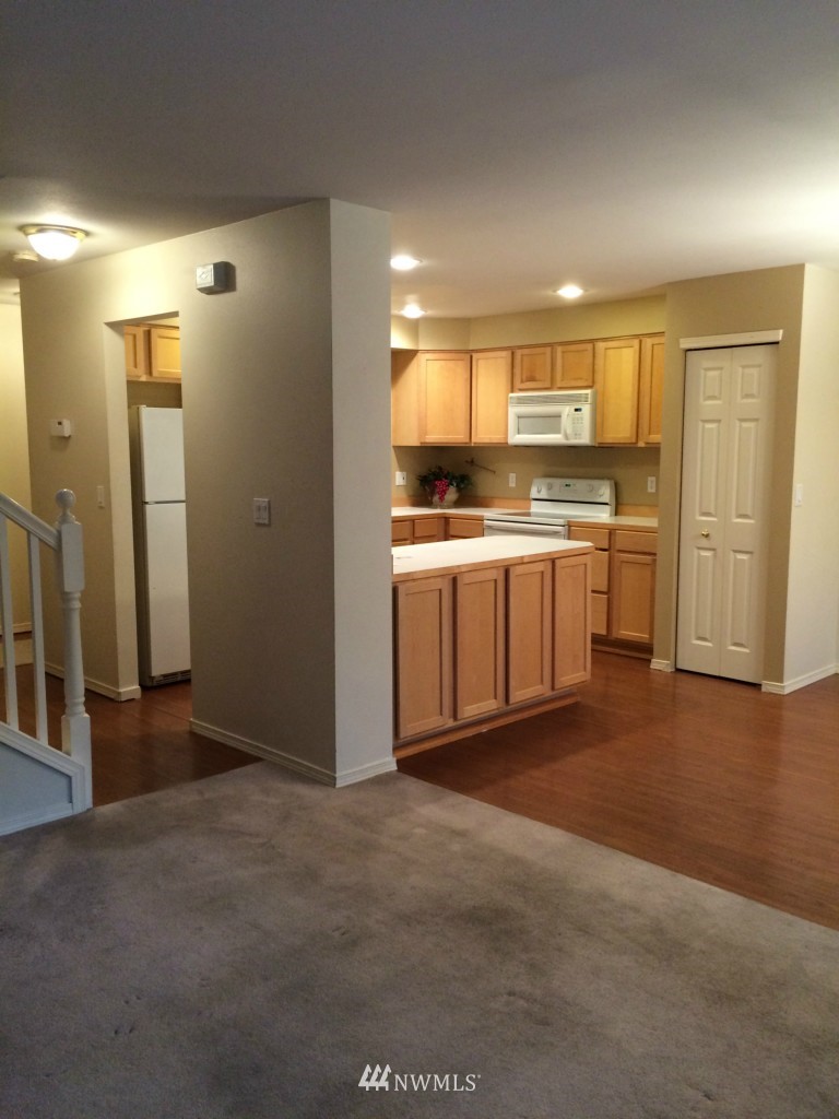 2201 192nd Street Southeast, Unit L3 Bothell, WA 98012 - Photo 13 of 19