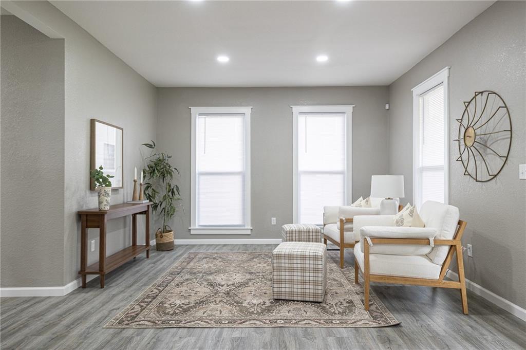 21195 South Woodland Road Spring Hill, KS 66083 - Photo 10 of 41