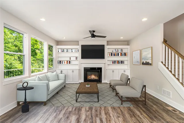 $608,900 | 106 Chase Meadow Trail, Mendon, NY 14472