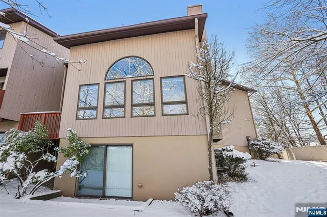 $650,000 | 39 Cedarwood Terrace, Woodland Park, NJ 07424