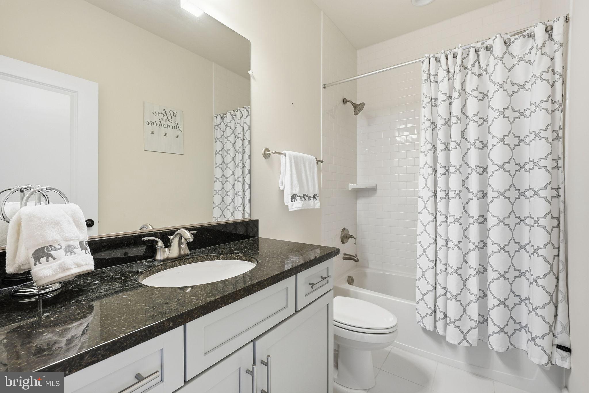 2867 Hill Road Vienna, VA 22181 - Photo 34 of 66 Gallery Image 34