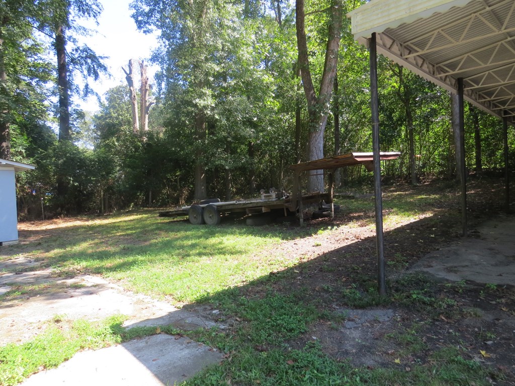 4247 Forrest Road Columbus, GA 31907 - Photo 13 of 17 a view of a backyard