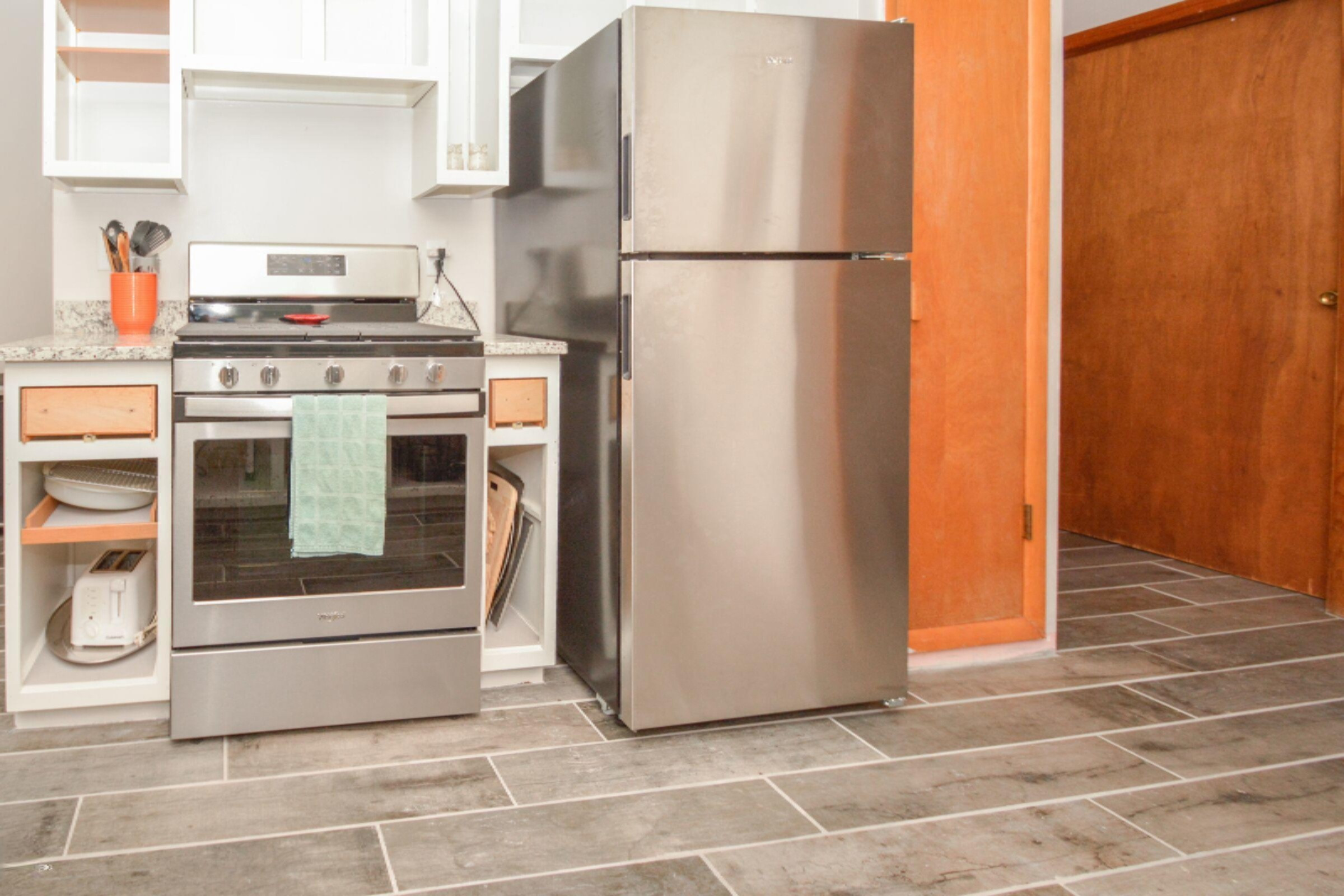 4249 Beckley Road Battle Creek, MI 49015 - Photo 9 of 21 9