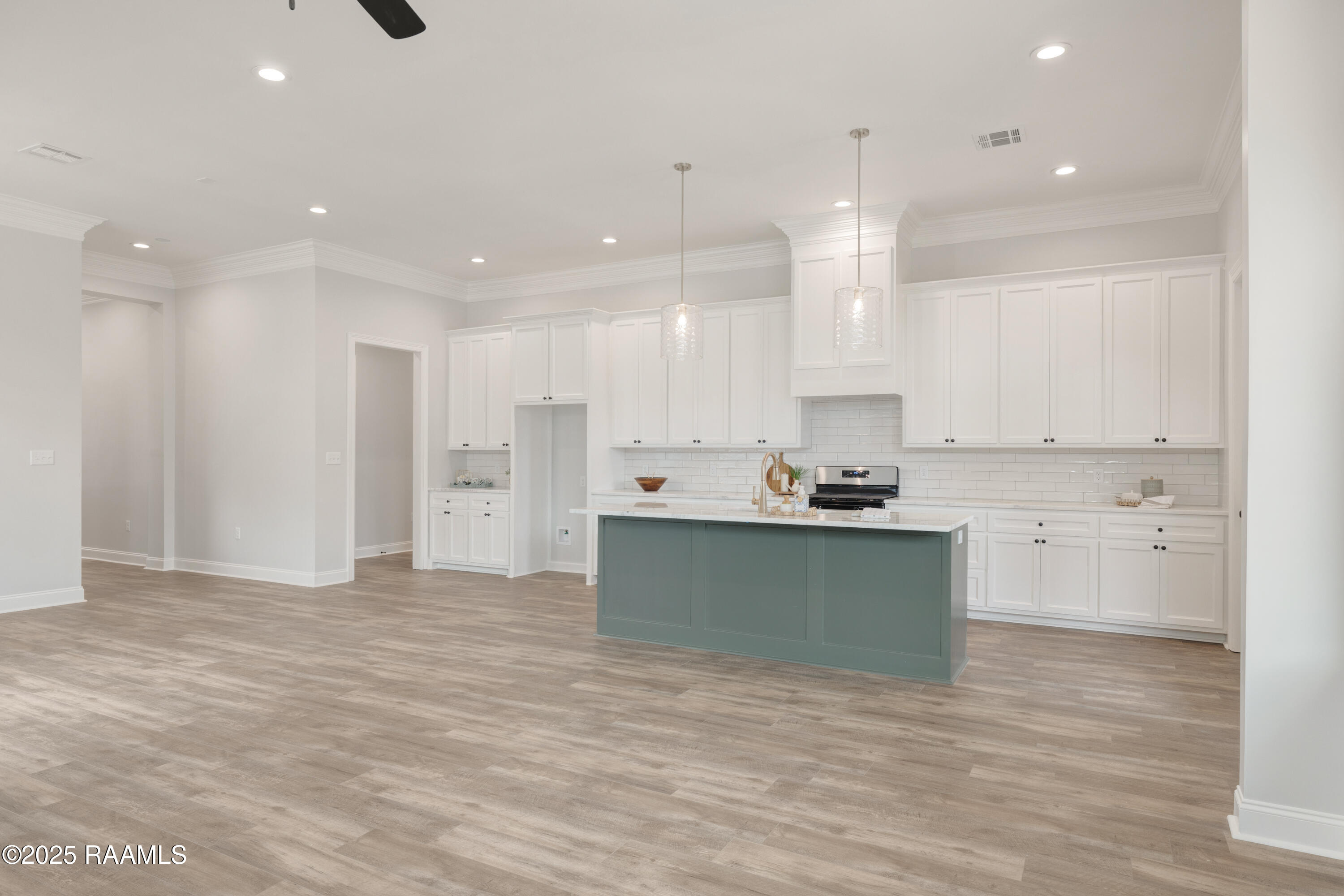 213 Maple Branch Street Lafayette, LA 70508 - Photo 7 of 24 213 Maple Branch-8