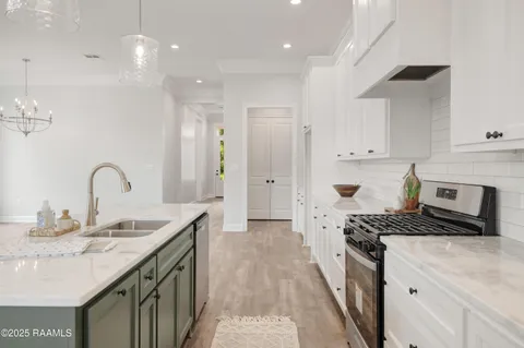 $374,990 | 213 Maple Branch Street, Lafayette, LA 70508