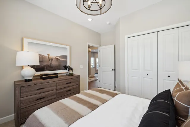 $599,990 | 15680 Goodview Avenue North, Hugo, MN 55038