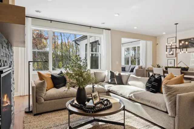 $599,990 | 15680 Goodview Avenue North, Hugo, MN 55038