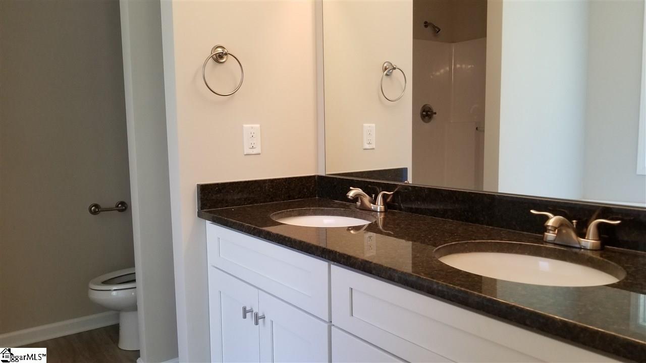 823 Pirate Cove Inman, SC 29349 - Photo 10 of 18