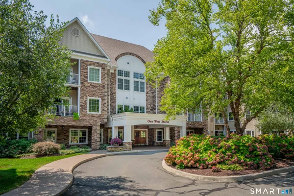 $449,900 | 1 West Street, Unit 219, Simsbury, CT 06070