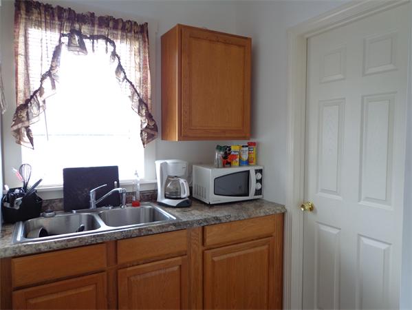 69 Bridge Street West Springfield, MA 01089 - Photo 11 of 17 Gallery Image 11
