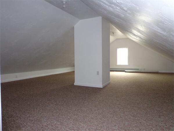 69 Bridge Street West Springfield, MA 01089 - Photo 10 of 17 Gallery Image 10