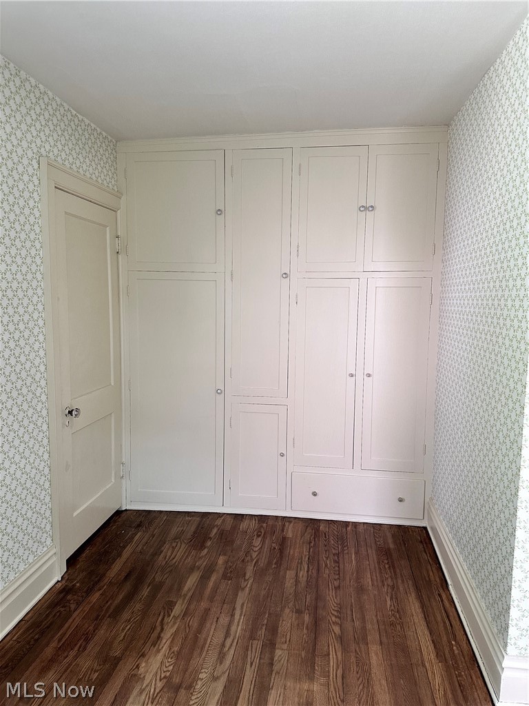 910 Cambridge Road Coshocton, OH 43812 - Photo 22 of 30 Bedroom #3
