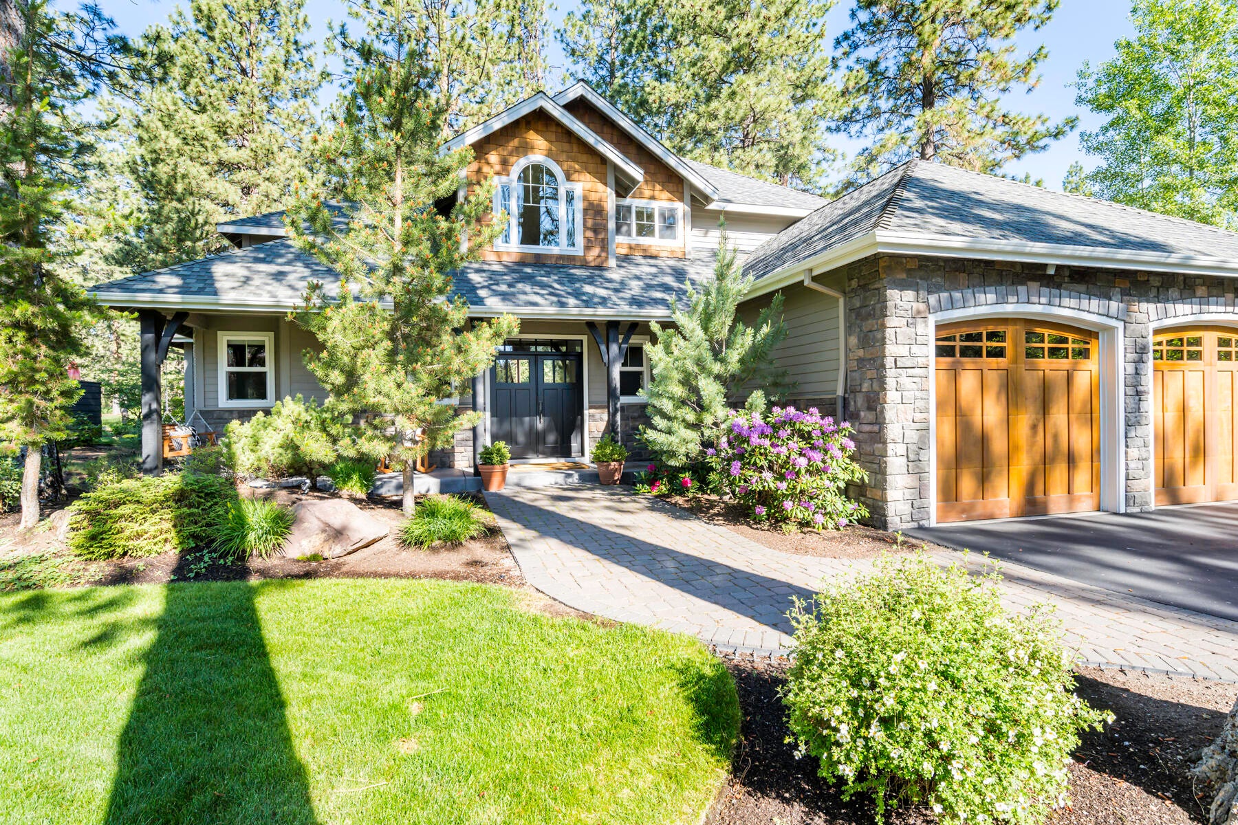 60819 Currant Way Bend, OR 97702 - Photo 3 of 44 Front