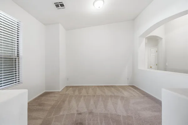 $2,400 | 8407 West Myrtle Avenue, Glendale, AZ 85305
