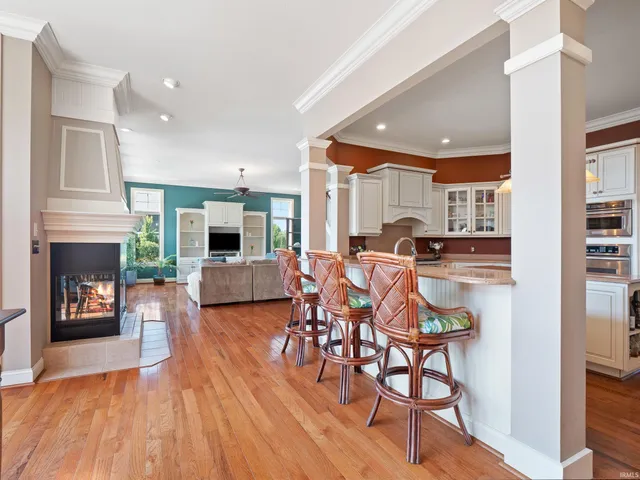 $1,750,000 | 8217 East Constitution Drive, Syracuse, IN 46567