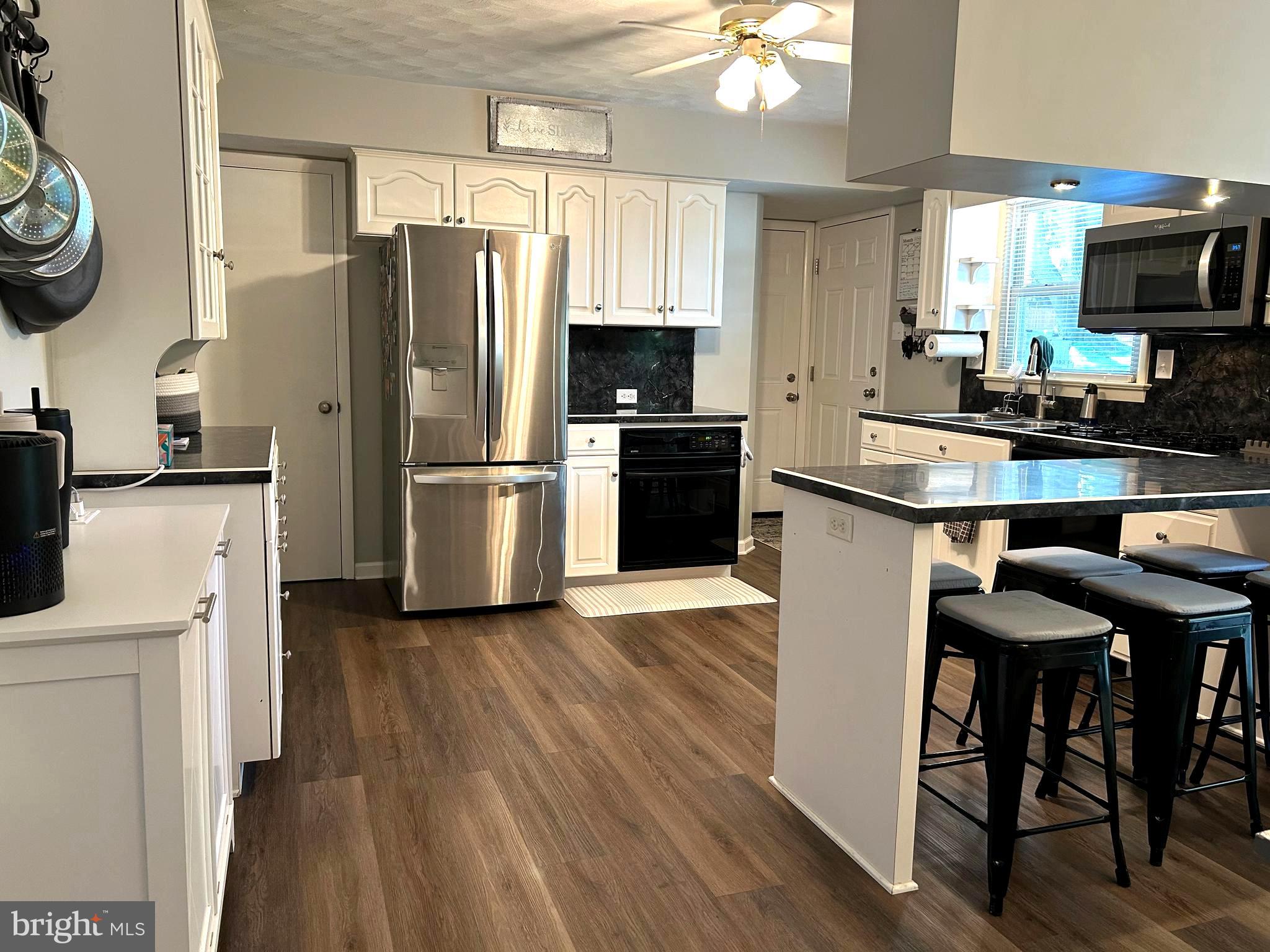 2965 East Prospect Road York, PA 17402 - Photo 6 of 29 Gallery Image 6