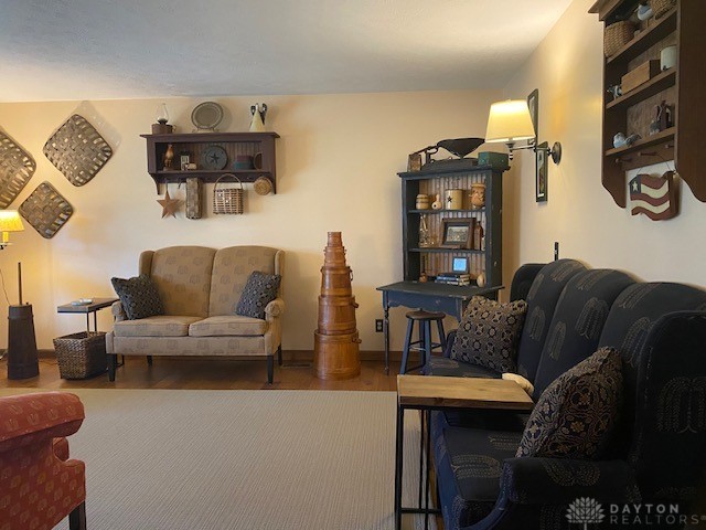 3160 Derr Road Springfield, OH 45503 - Photo 22 of 38