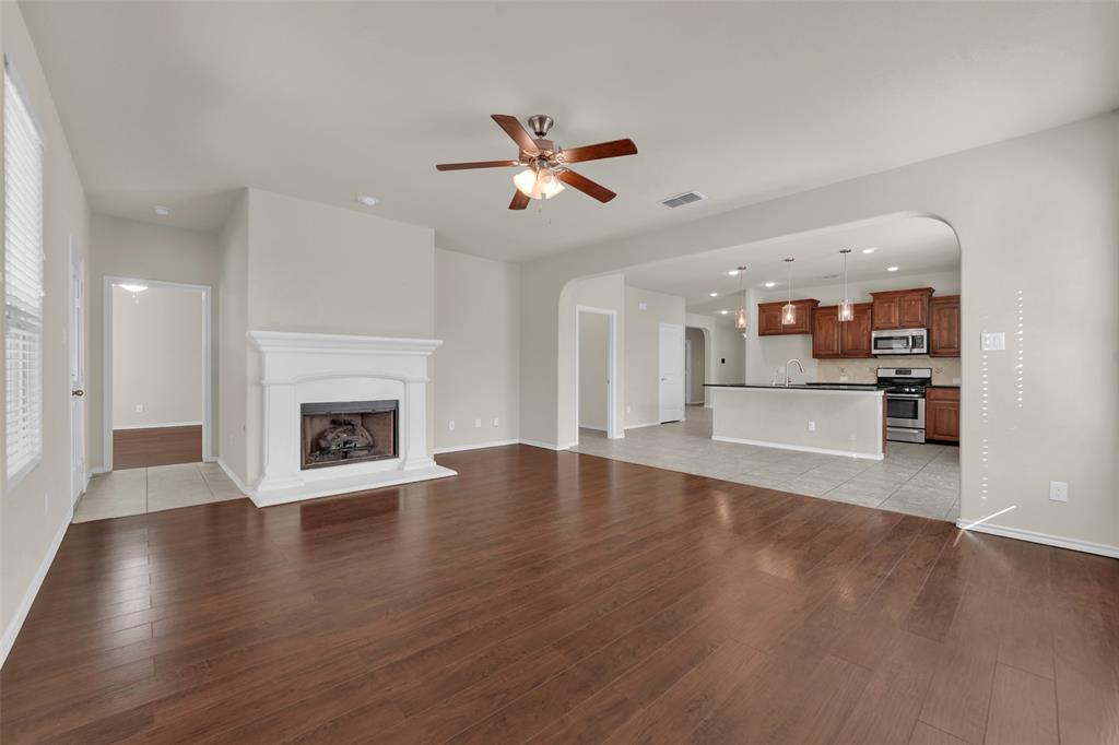 1836 Velarde Road Fort Worth, TX 76131 - Photo 6 of 28 Gallery Image 6