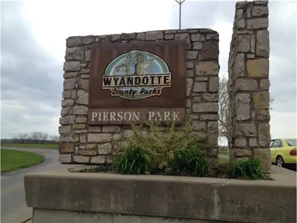 $68,000 | 5429 Lakewood Street, Kansas City, KS 66106