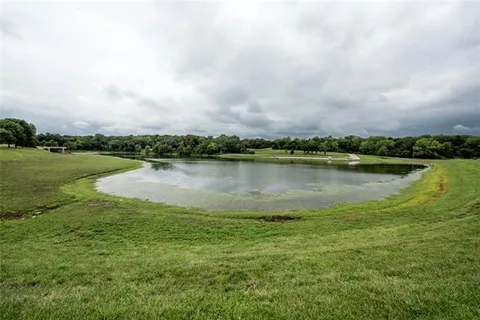 $68,000 | 5429 Lakewood Street, Kansas City, KS 66106