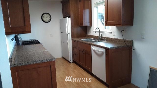 705 West Jones Road Sedro-Woolley, WA 98284 - Photo 5 of 13 Gallery Image 5