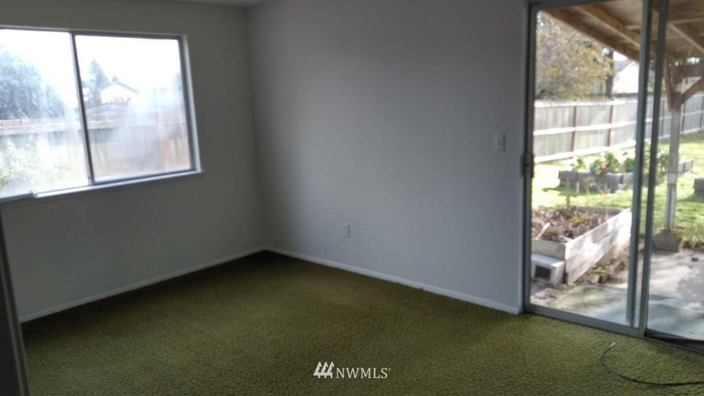 705 West Jones Road Sedro-Woolley, WA 98284 - Photo 7 of 13 Gallery Image 7