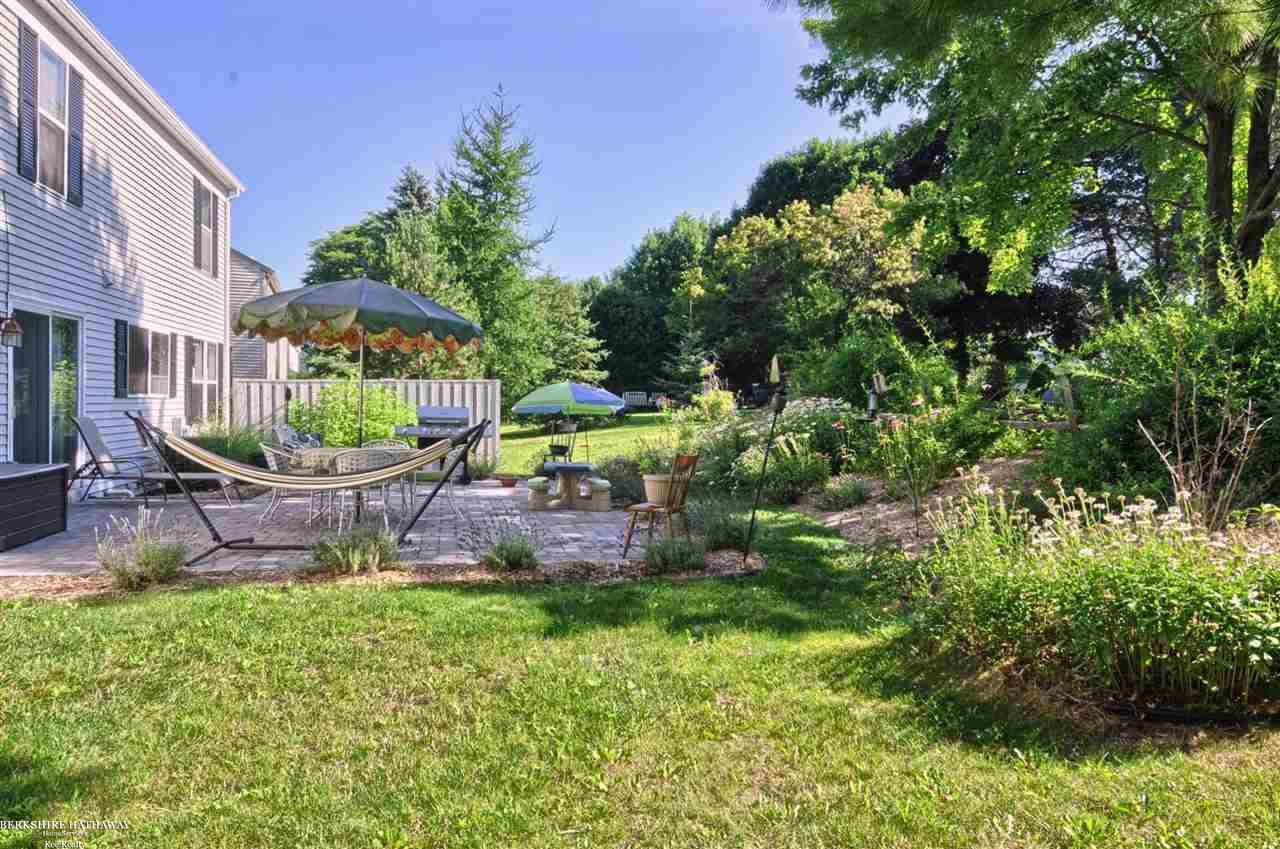 1140 Whispering Knoll Lane Rochester Hills, MI 48306 - Photo 34 of 35