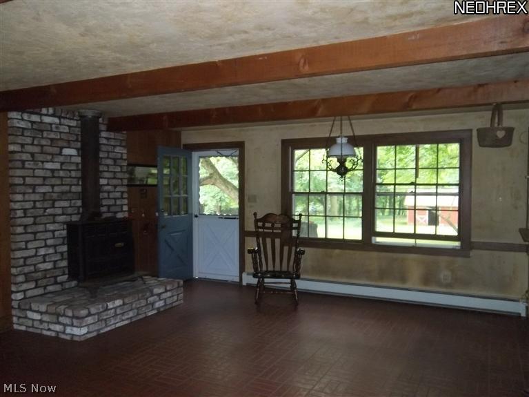 956 South Medina Line Road Wadsworth, OH 44281 - Photo 2 of 13 Gallery Image 2