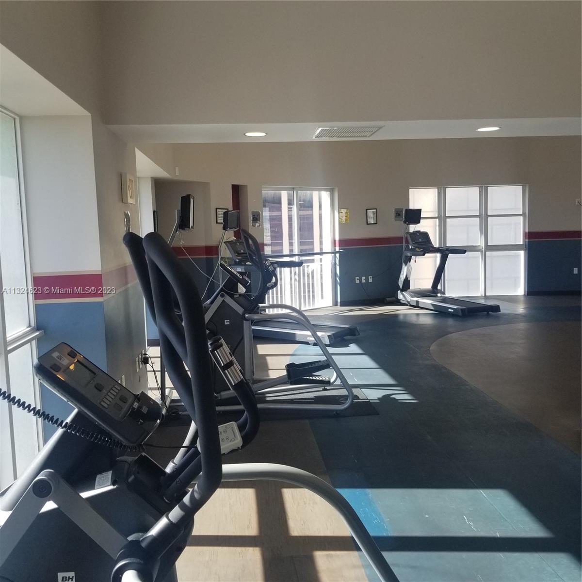 7270 Southwest 89th Street, Unit C506 Miami, FL 33156 - Photo 13 of 18