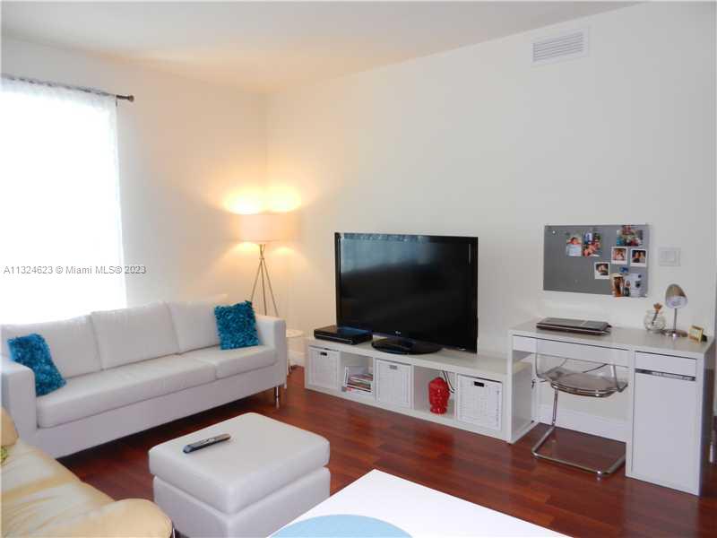 7270 Southwest 89th Street, Unit C506 Miami, FL 33156 - Photo 2 of 18