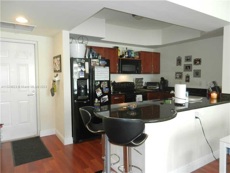 7270 Southwest 89th Street, Unit C506 Miami, FL 33156 - Photo 3 of 18