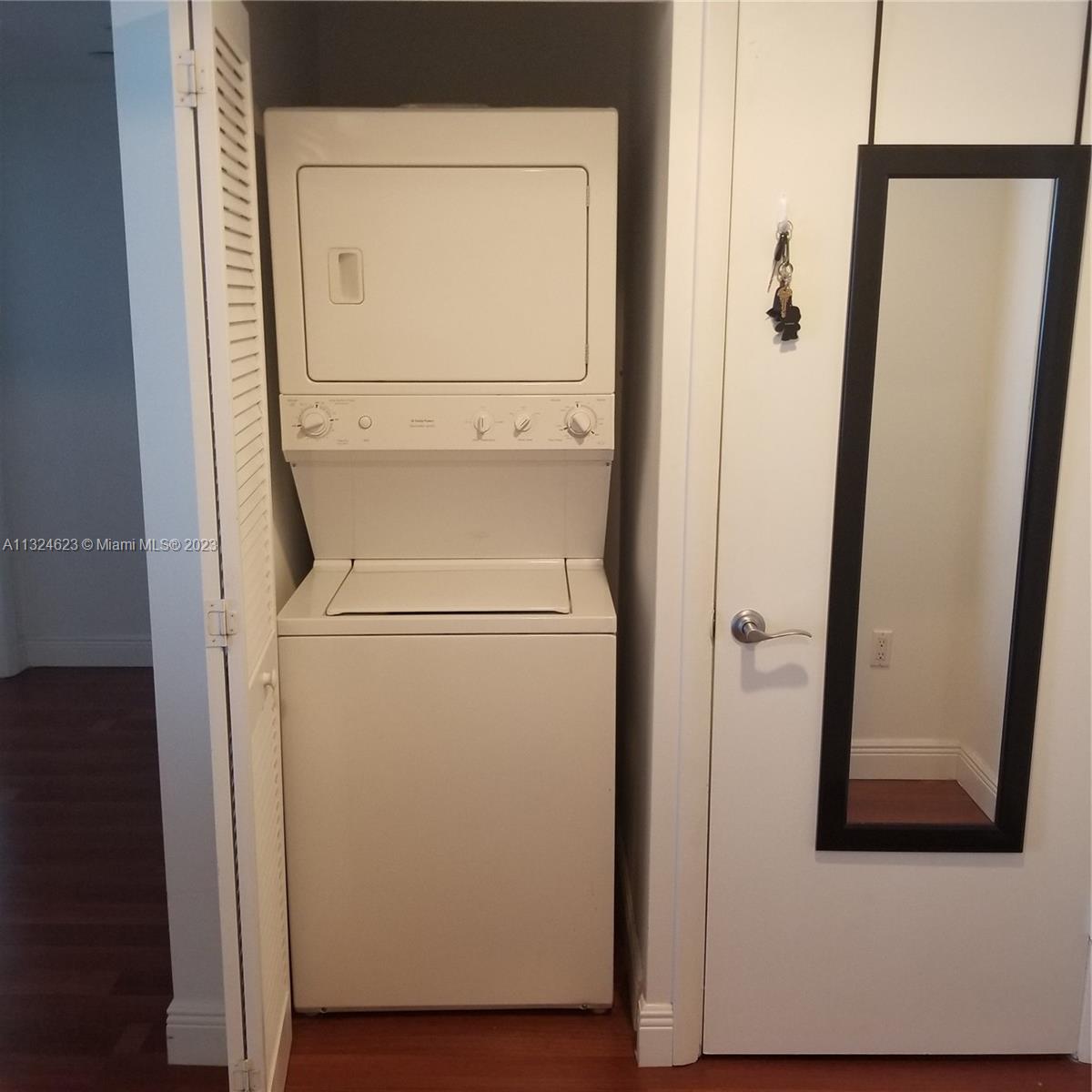 7270 Southwest 89th Street, Unit C506 Miami, FL 33156 - Photo 7 of 18