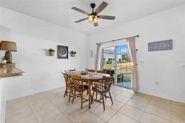 $229,900 | 1919 Greenwood Valley Drive, Plant City, FL 33563