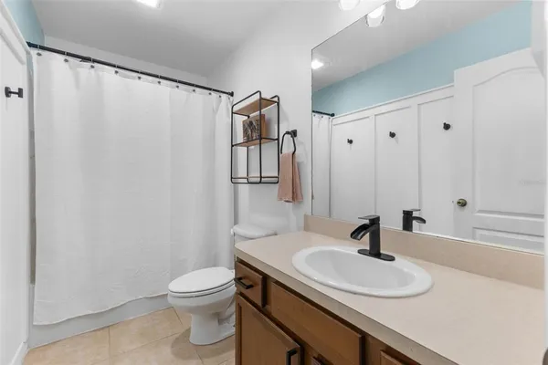 $229,900 | 1919 Greenwood Valley Drive, Plant City, FL 33563