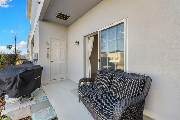 $229,900 | 1919 Greenwood Valley Drive, Plant City, FL 33563