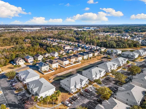 $229,900 | 1919 Greenwood Valley Drive, Plant City, FL 33563