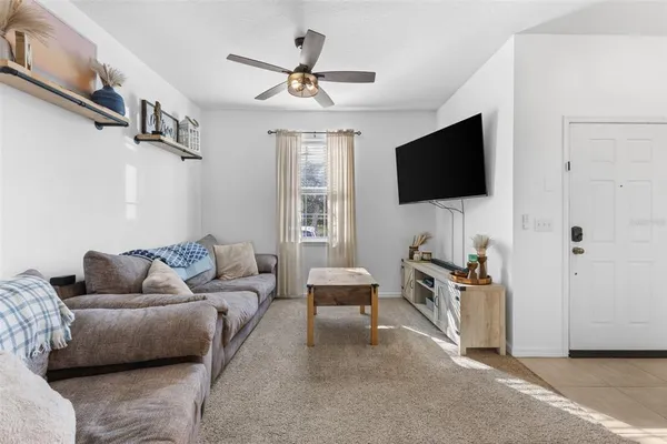 $229,900 | 1919 Greenwood Valley Drive, Plant City, FL 33563