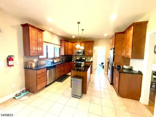 $5,800 | 8 Overlook Road, Randolph, NJ 07869