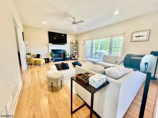 $5,800 | 8 Overlook Road, Randolph, NJ 07869