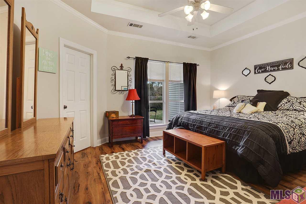 2007 Hunters Trail Drive Baton Rouge, LA 70816 - Photo 7 of 12 Master Bedroom