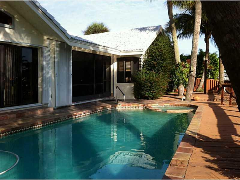 790 Apple Tree Lane Boca Raton, FL 33486 - Photo 2 of 14 Pool