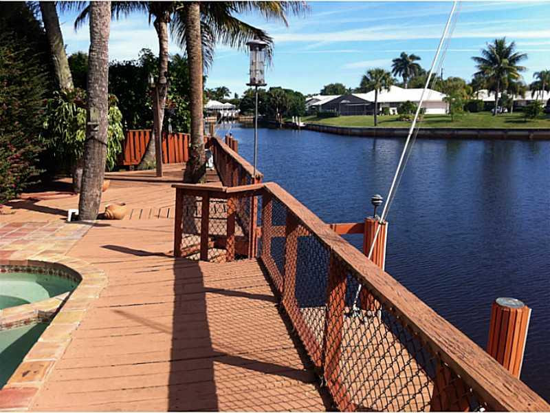 790 Apple Tree Lane Boca Raton, FL 33486 - Photo 5 of 14 Waterfront/Dock/Pier